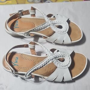Yuu White Braided Sandals